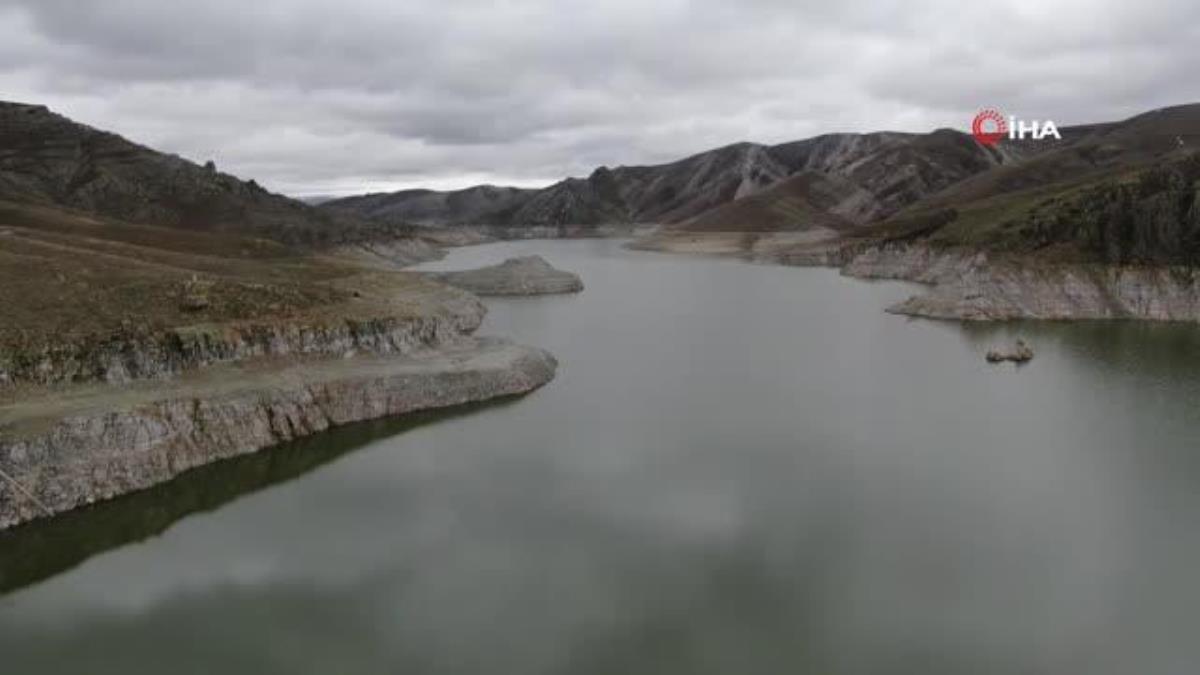 7 yıl sonra su tutan Gazibey Barajı, çiftçileri sevindirdi