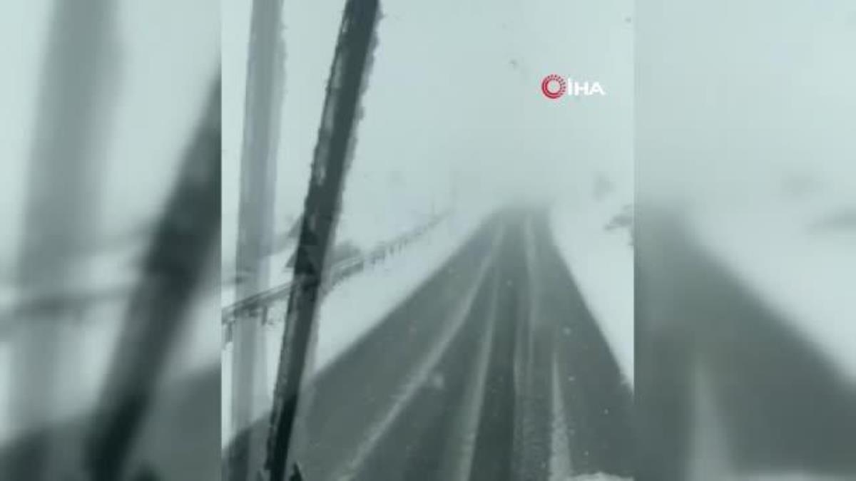 Adana'nın yüksek bölümlerinde ağır kar yağışı tesirli oldu