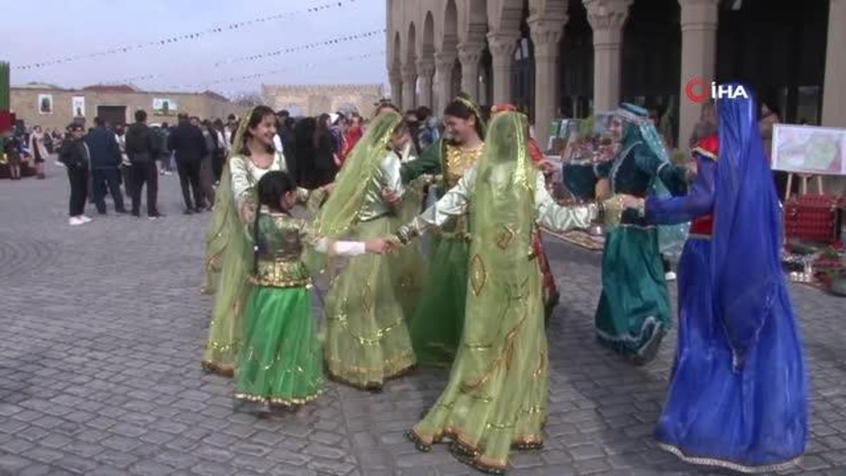 Azerbaycan'da Nevruz kutlamaları renkli imajlarla başladı