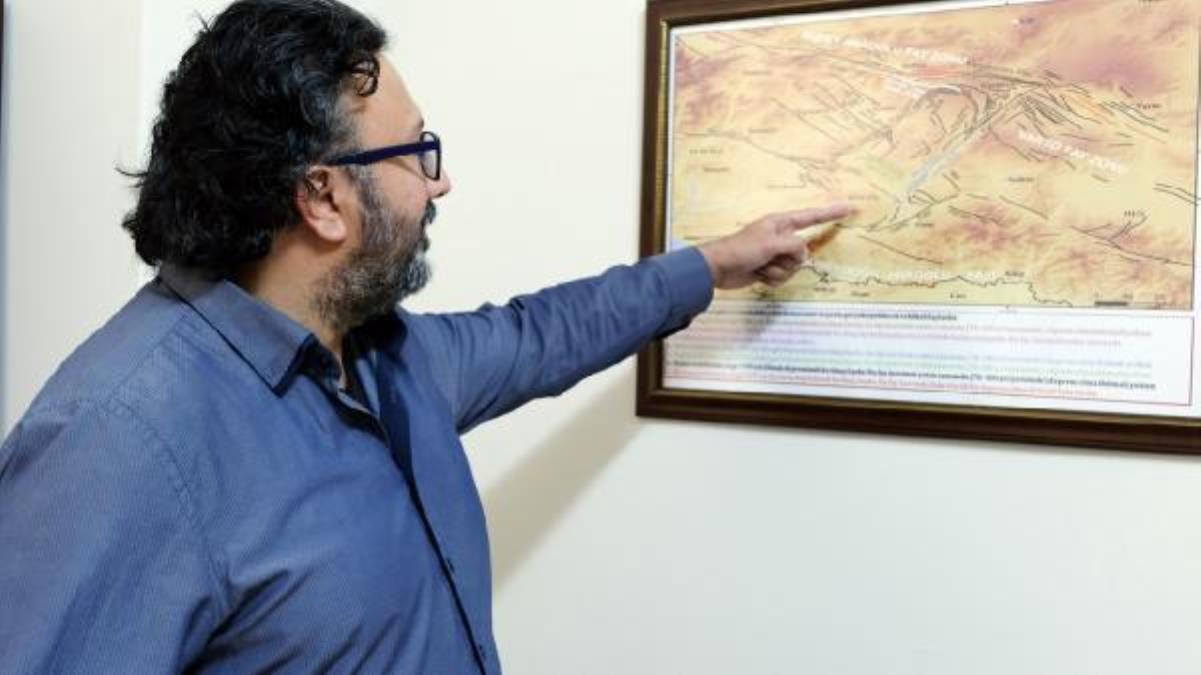 Dr. Akbayram: Eli kulağında Yedisu zelzelesinden 7 vilayet kesin etkilenecek