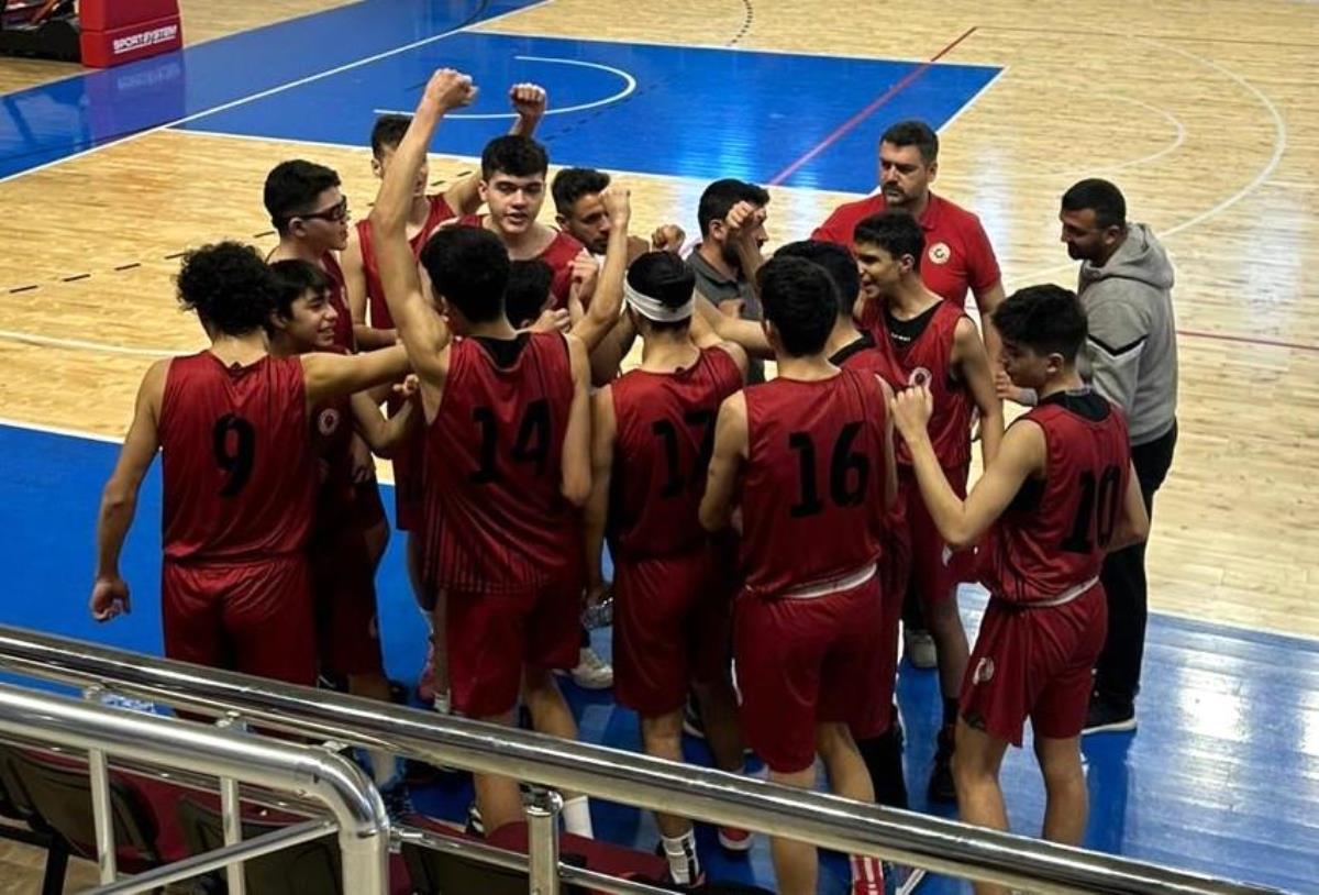 Gaziantep Basketbol'dan şampiyonluk başarısı