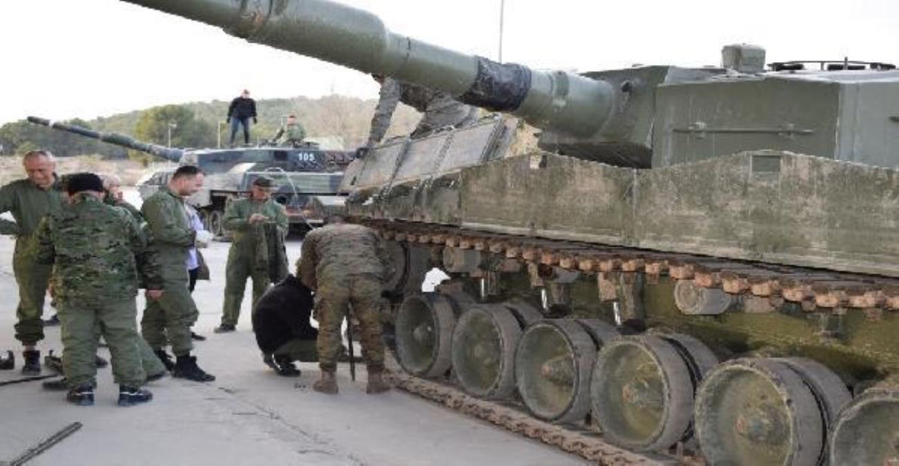 İspanya'da Ukraynalı askerlerin tank eğitimi bu hafta bitiyor