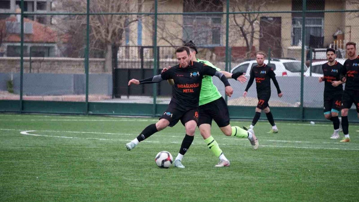 Kayseri Harika Amatör Küme: Erciyes Esen Makine FK: 3 Özvatan Gençlikspor: 0