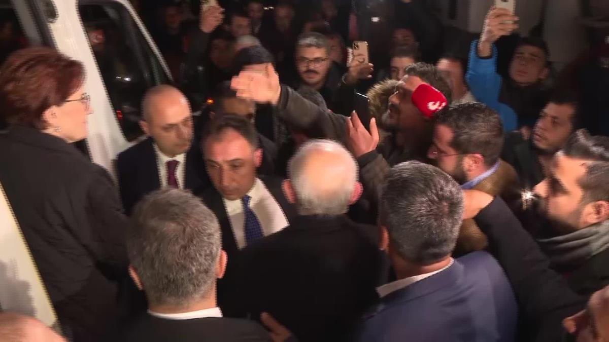 Kılıçdaroğlu, Akşener ve Davutoğlu'nun Sel Bölgesi Şanlıurfa'da Dinlediği Vatandaş: "Bu Takımlar 1 Saat Evvel Geldi.