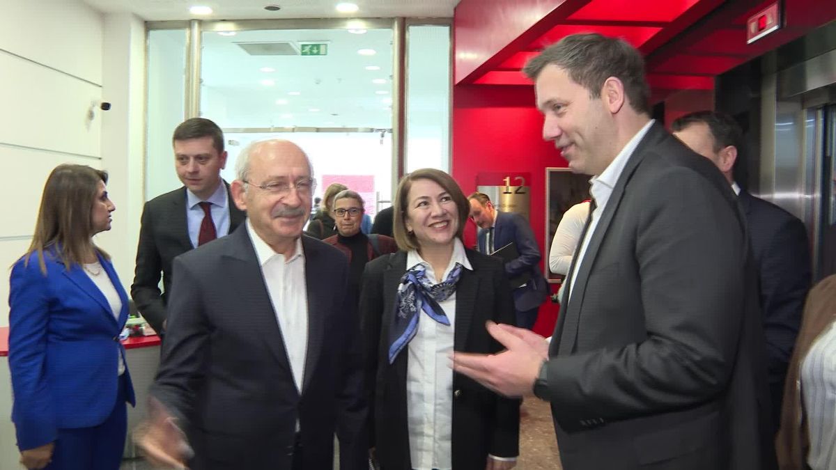 Kılıçdaroğlu, CHP Genel Merkezi'nde; Spd Eş Genel Lideri Lars Klıngbeıl ile Bir Ortaya Geldi