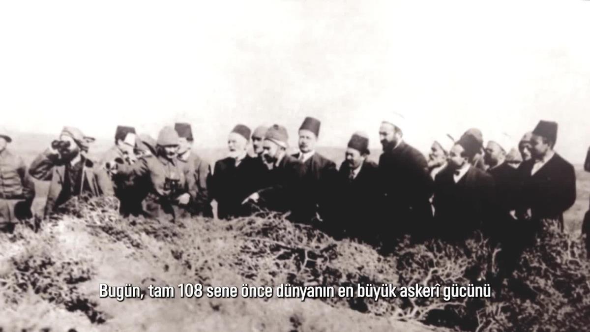 Kılıçdaroğlu'ndan "18 Mart" İletisi: "Bu Emsalsiz Destanı Yaratan Başta Büyük Liderimiz Gazi Mustafa Kemal Atatürk Olmak Üzere, Tüm Şehitlerimizi...