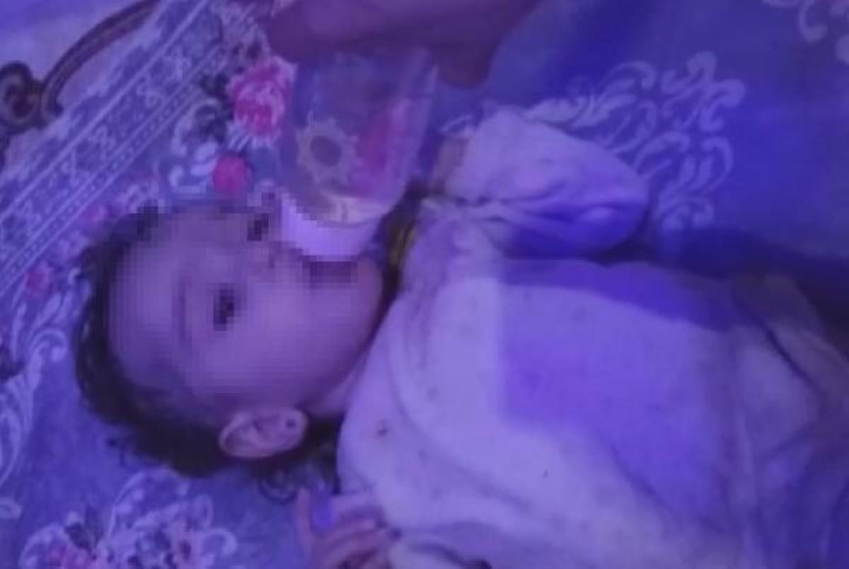 Konya'da çöp konutta bulunan 1,5 yaşında kız çocuğu hastaneye kaldırıldı