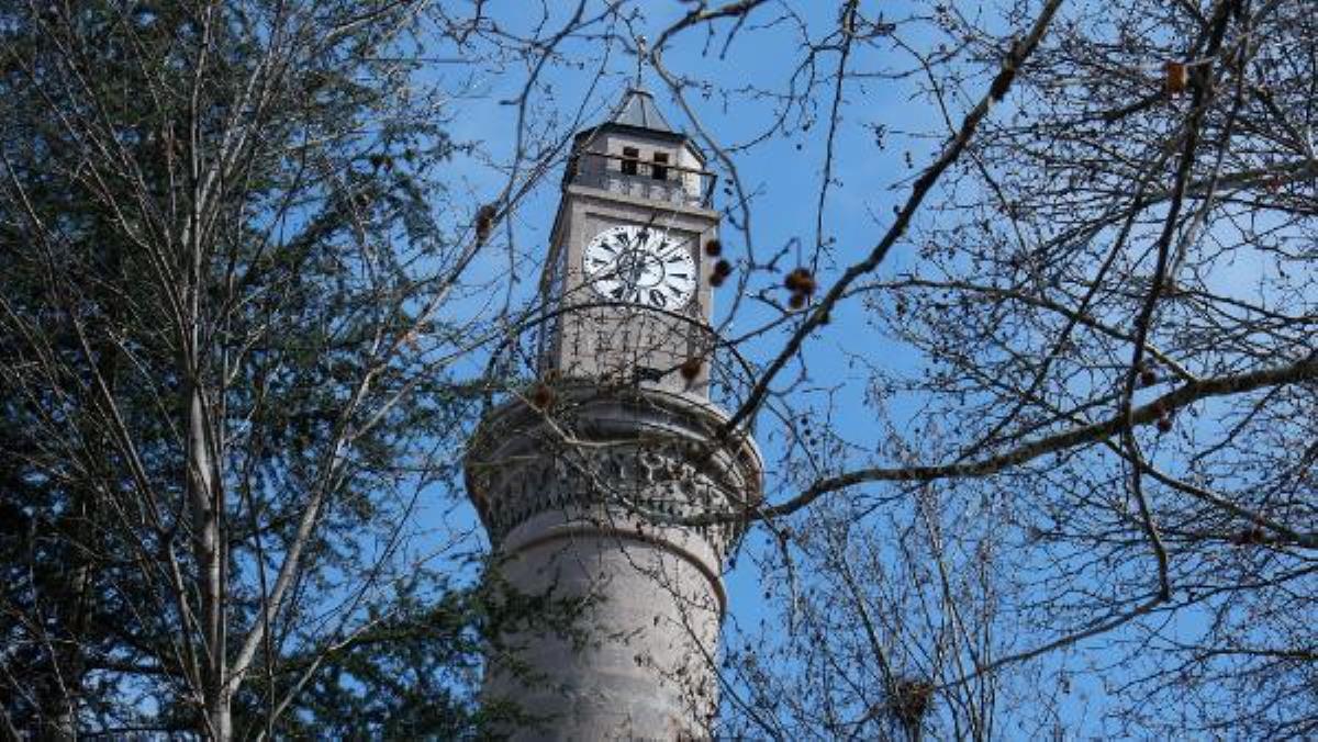 Ladik Saat Kulesi'ndeki 134 yıllık düzenek, vakte meydana okuyor