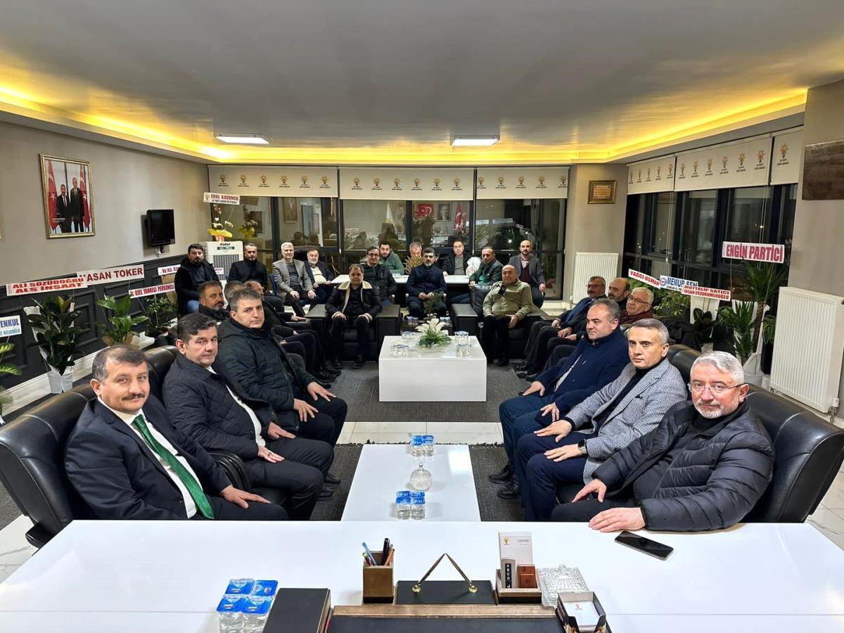 Lider Aşgın'dan AK Parti Çorum Vilayet Başkanlığı misyonunu devralan Murat Günay'a ziyaret