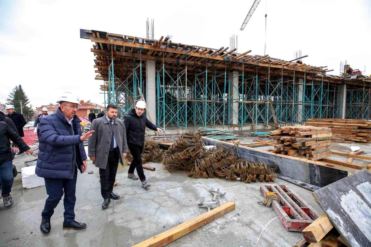 Lider Kavuş: "Projelerimizin her biri süratle yükseliyor"