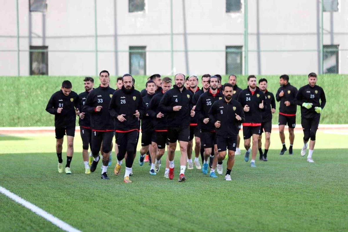 Önder Aliağaspor FK, Çeşme Belediyespor maçına hazırlanıyor