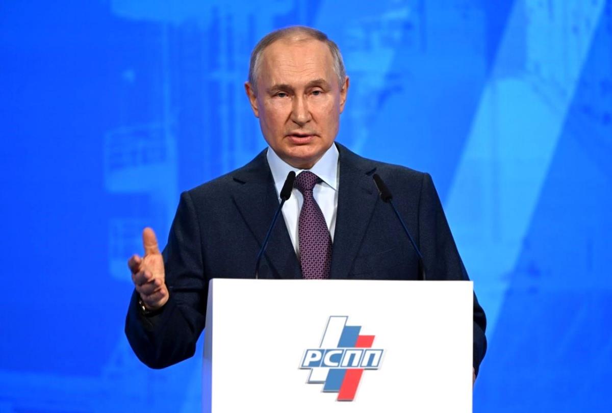 Putin: "Belarus'a nükleer silah yerleştireceğiz"
