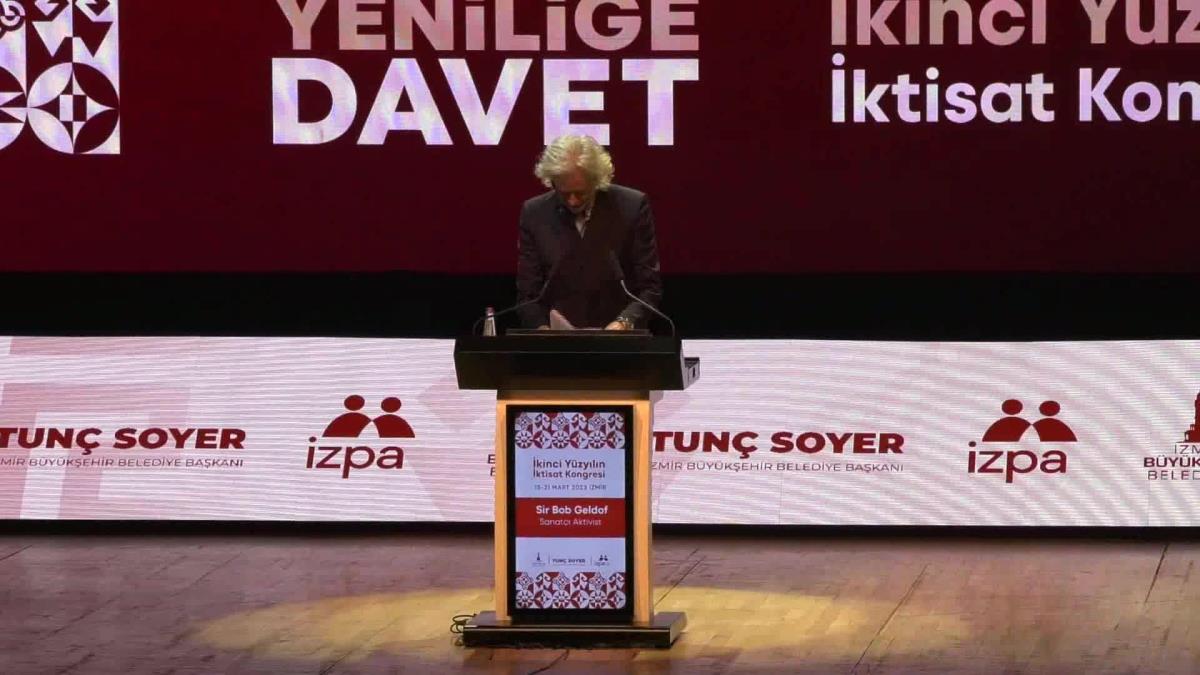 Sir Bob Geldof, İktisat Kongresi'nde Konuştu: "Atatürk'ün Büyük İç Görüsü, Bir Ulusun Geçmişin Gölgesine İlişkin Olmasına Müsaade Vermemesiydi.