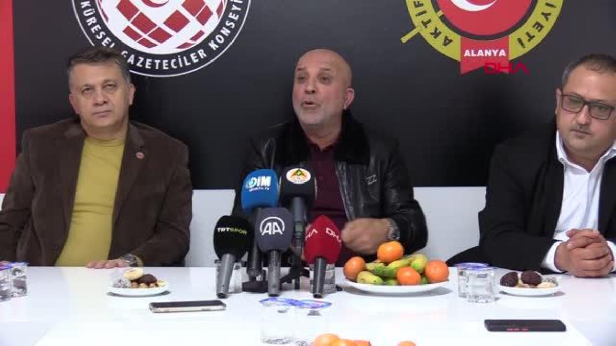 SPOR Hasan Çavuşoğlu Türk futbolu da Türk hakemleri de baskı altında