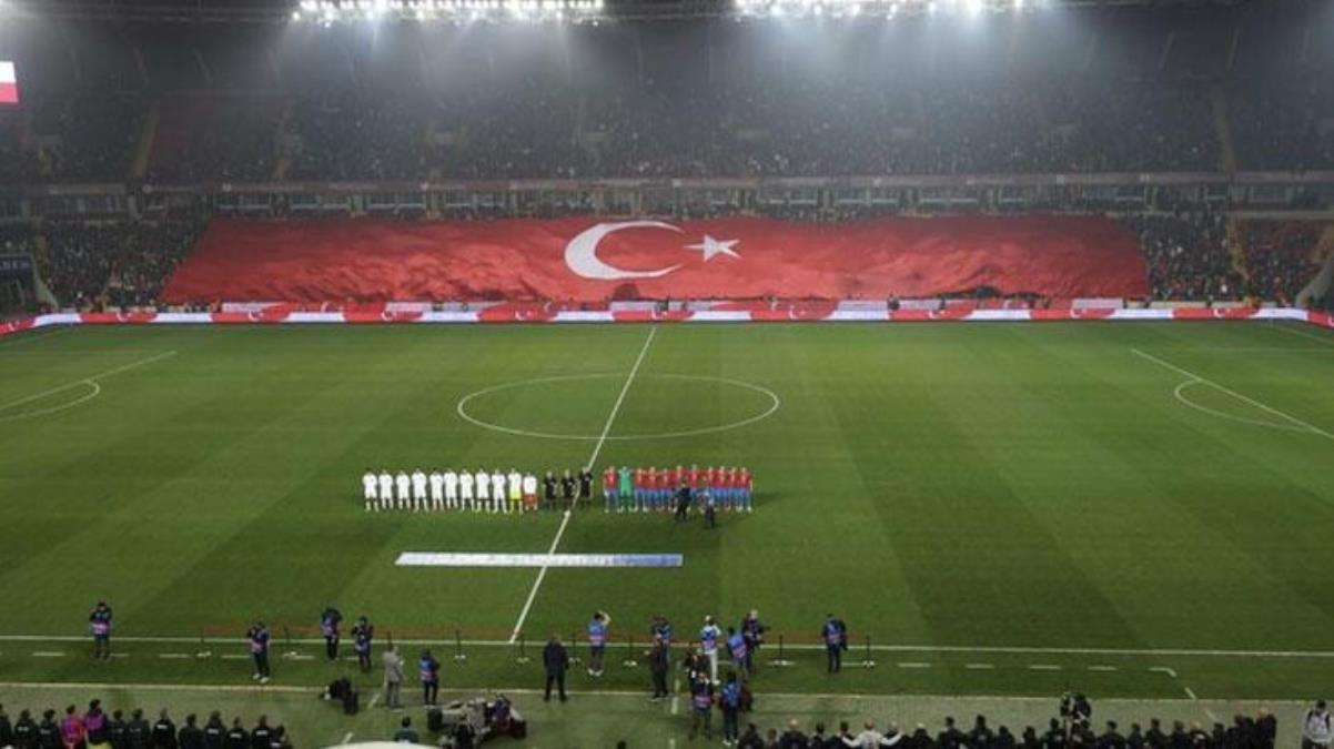TFF'den açıklama: Ermenistan maçına Türk taraftarlar alınmayacak
