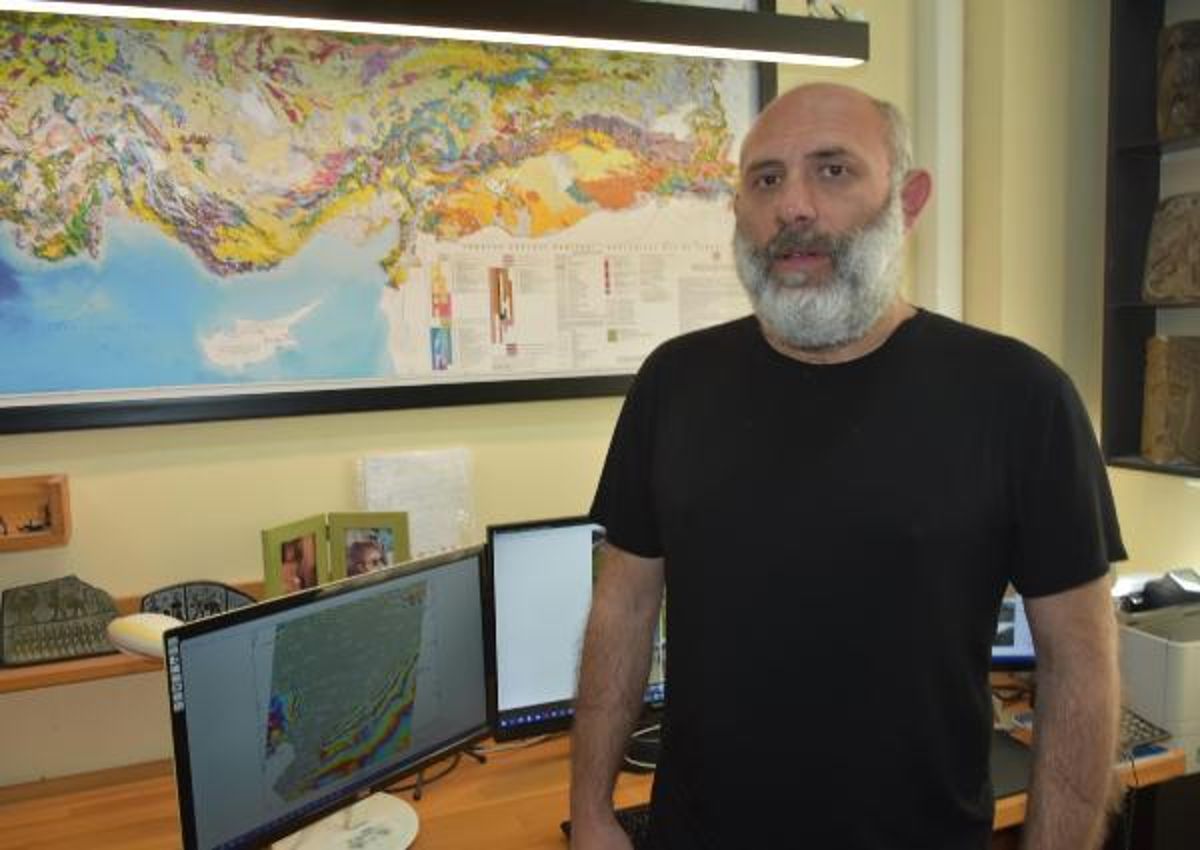 Yer bilimci Dr. Sümer: Antakya'da Meyyit Deniz Fay Zonu'nun kuzey kısmına dikkat