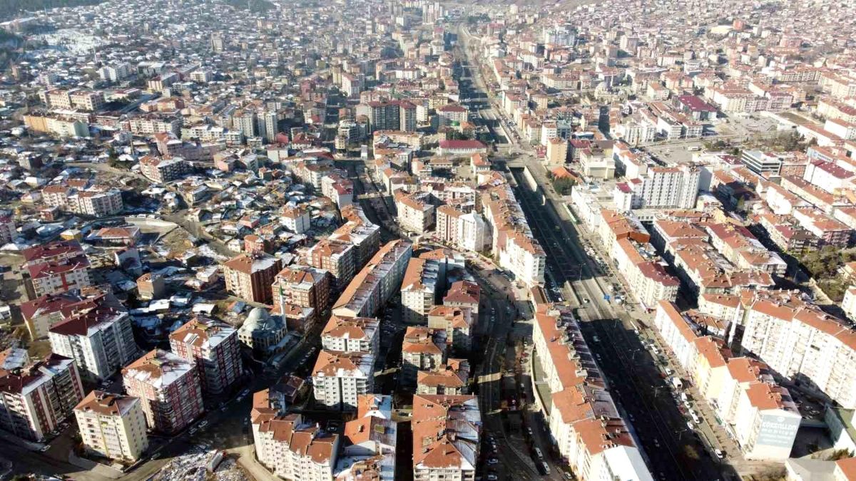 Zelzelenin akabinde Yozgat'ta kiralık konut problemi başladı