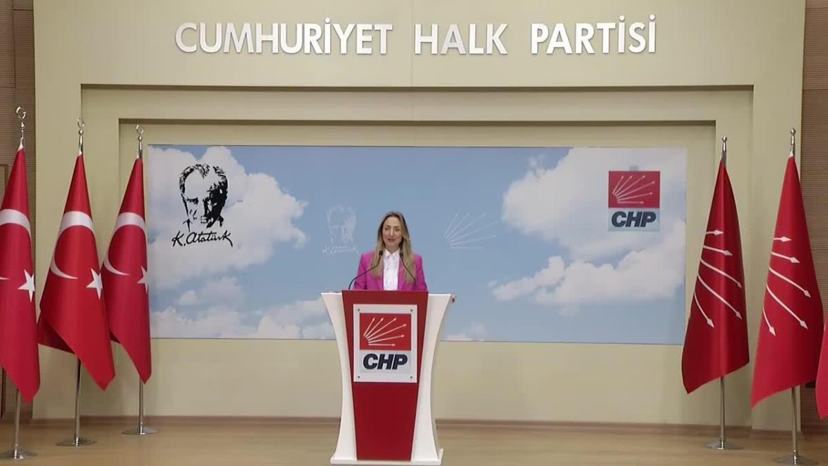 Aylin Nazlıaka: "Kadınlar Bu Seçimde ya Esaretten ya da Özgürlükten Yana Oy Kullanacak"