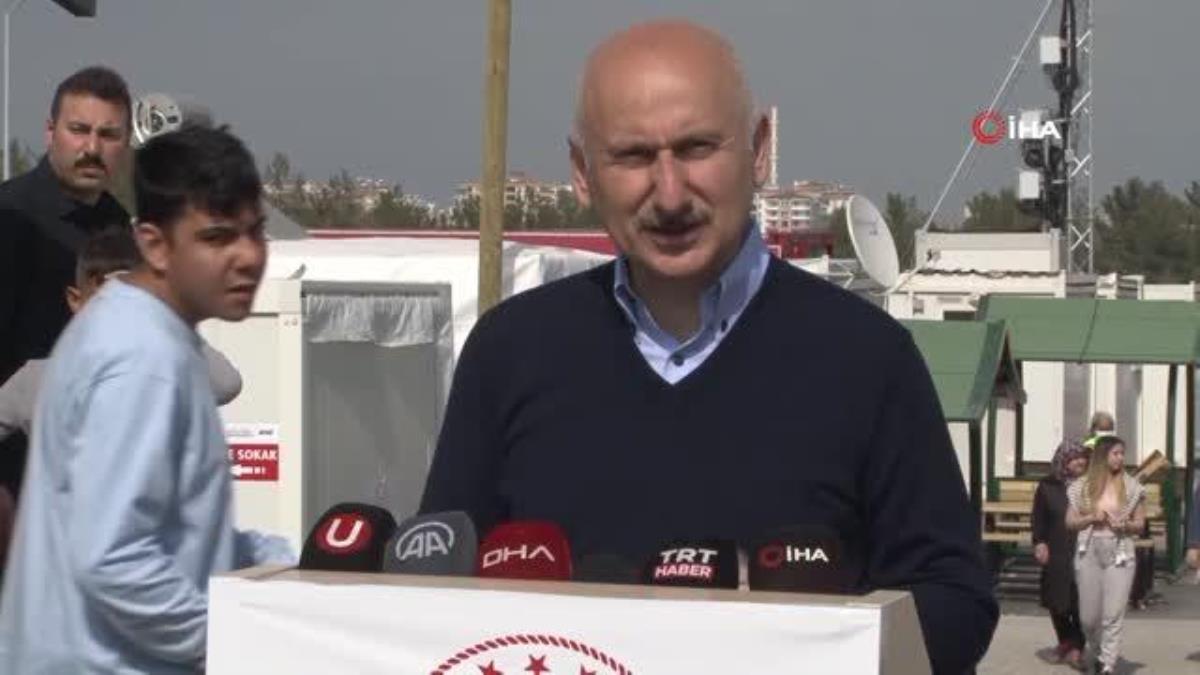 Bakan Karaismailoğlu, konteyner ve prefabrik konutlarda barınanlarının sayısını açıkladı