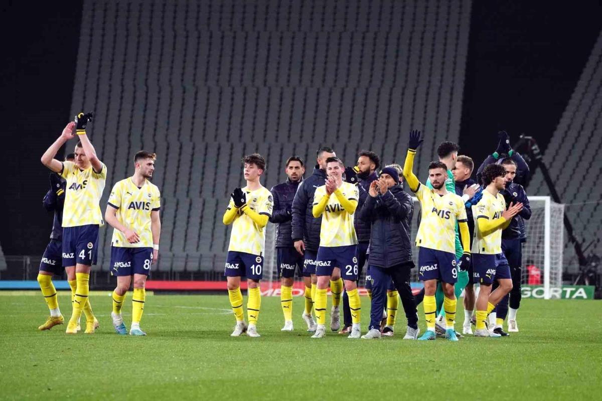 Fenerbahçe'nin deplasmandaki yenilmezlik serisi 7 maça çıktı