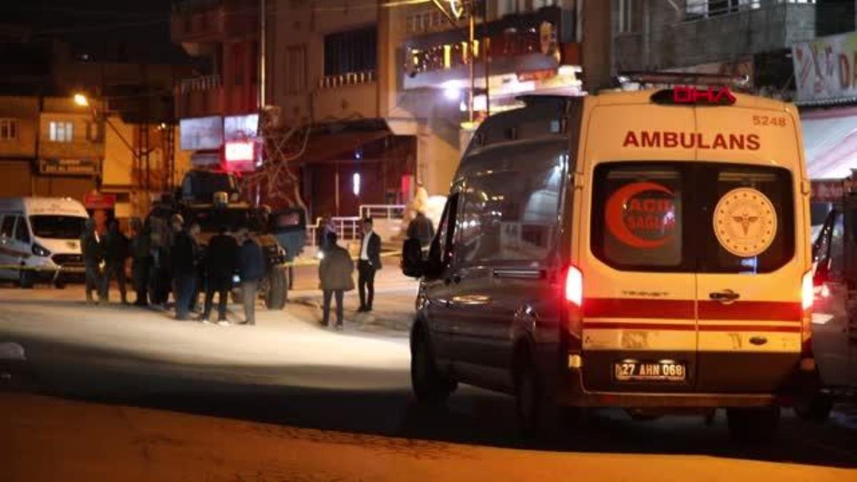 GAZİANTEP'TE HUSUMETLİ AİLELER ORTASINDA 'ÇÖP ATMA' HENGAMESİ 1'İ POLİS 2 MEYYİT, 2 YARALI