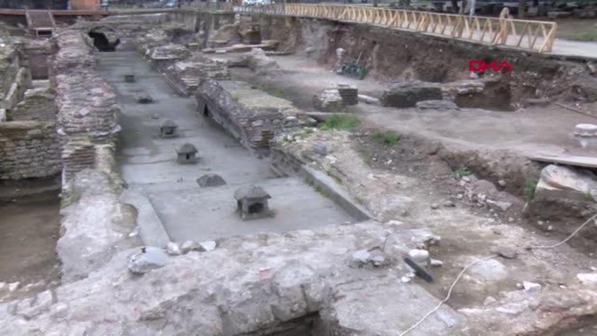İstanbul'un göbeğinde 1500 yıllık yeraltı dehlizi bulundu
