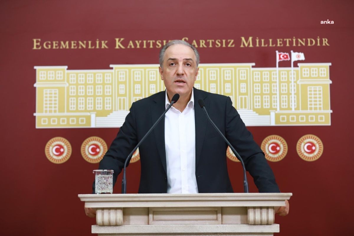 Mustafa Yeneroğlu'ndan Bakan Soylu'ya: "Türkiye Tek Yürek Kampanyası'nda Toplanan Bağışların Ne Kadarı Sarsıntı Bölgesinde Kullanıldı"