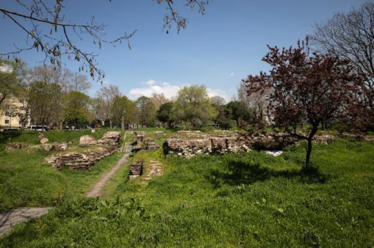 Saraçhane Arkeoloji Parkı'nda Roma periyoduna ilişkin heykel bulundu