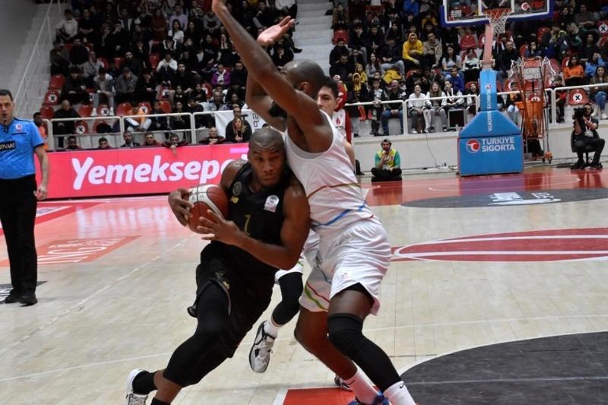 Türkiye Sigorta Basketbol Üstün Ligi: Aliağa Petkimspor: 96 Ayos Konyaspor: 85