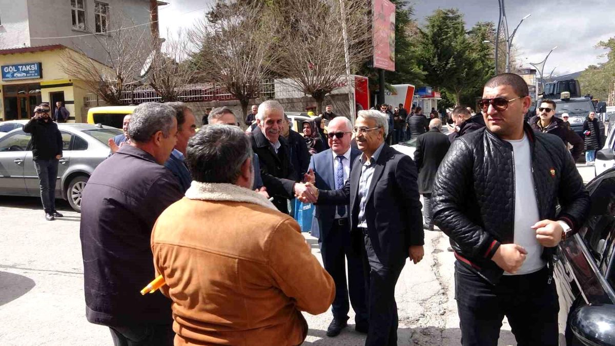 Vatandaştan HDP'li Mithat Sancar'a reaksiyon: "Benim problemim sizinle"