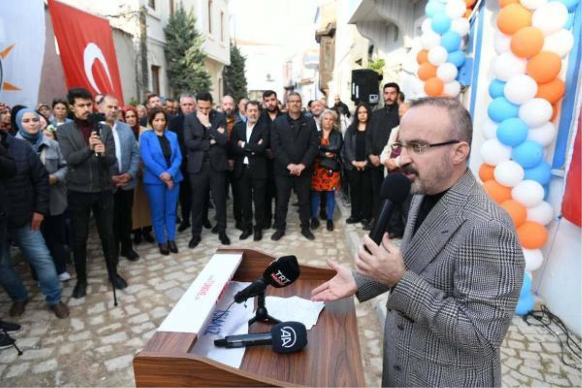 AK Parti'li Turan'dan Gökçeada'ya gelen Yunanistan Dışişleri Bakanı Dendias'a Bozcaada daveti