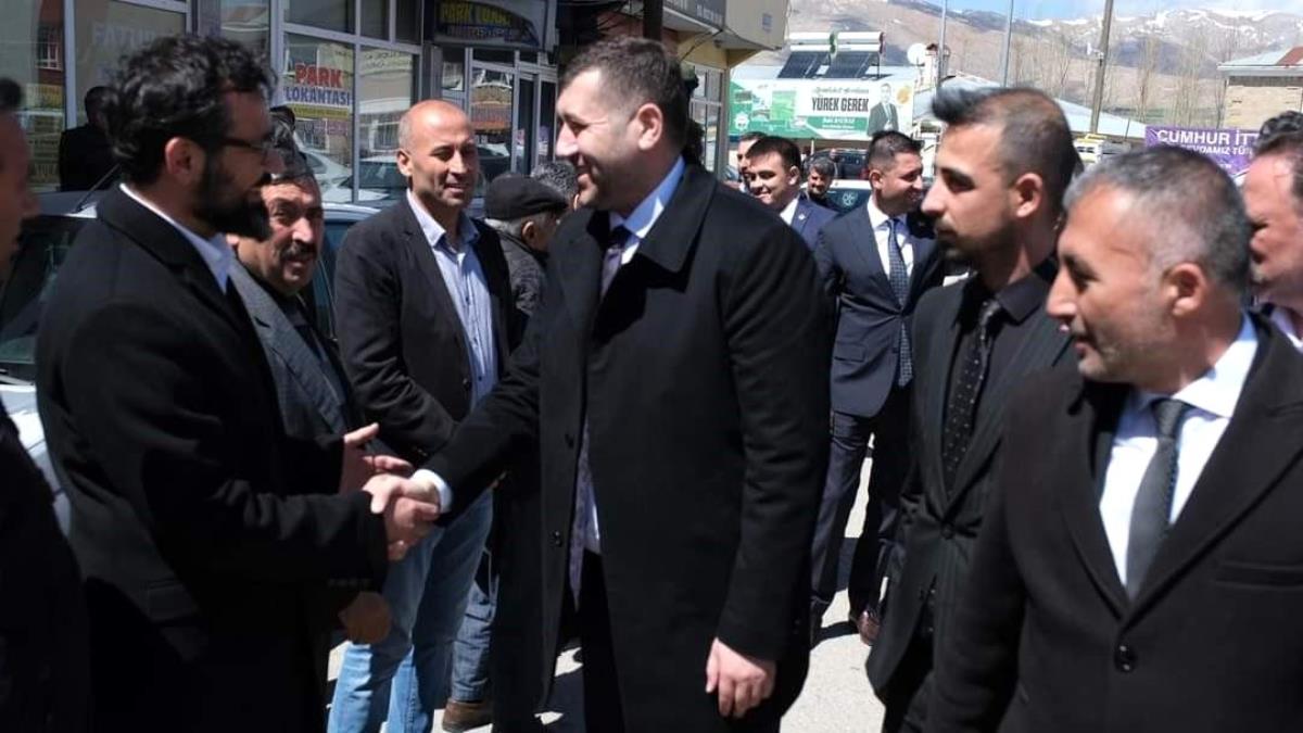 Baki Ersoy Sarız'da vatandaşlarla buluştu
