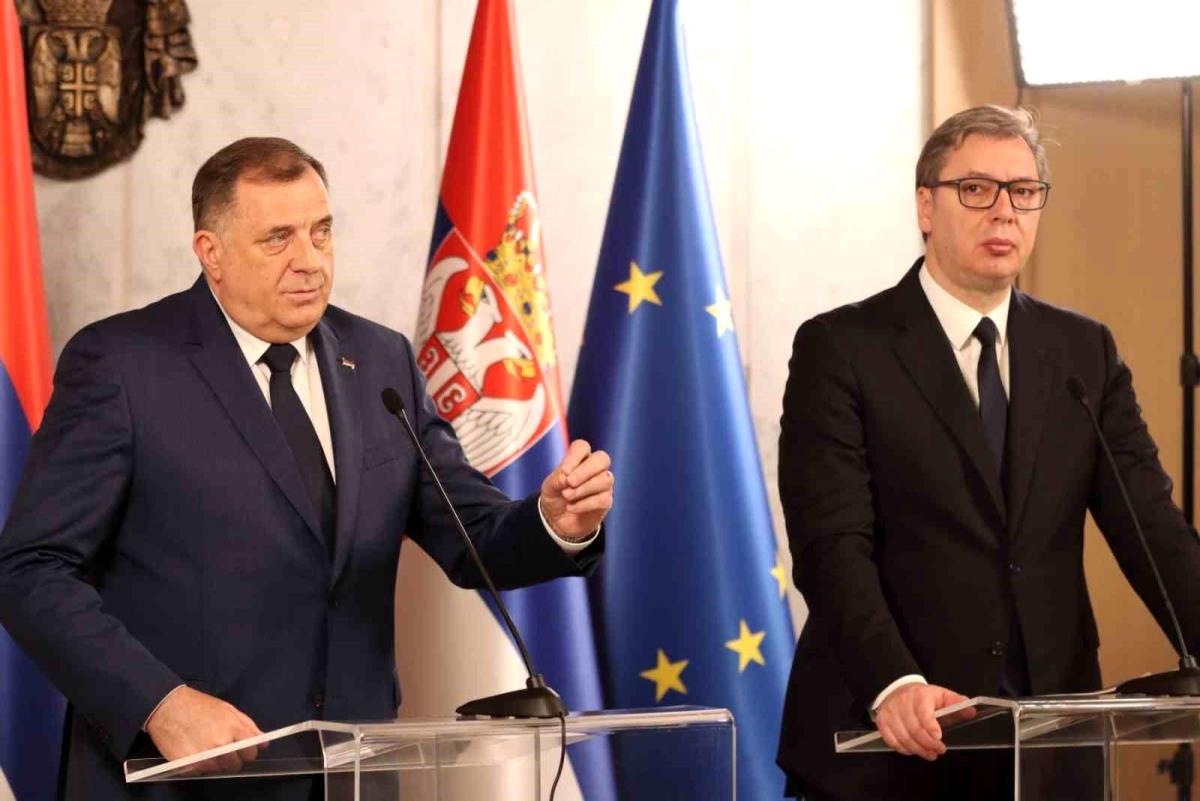 Bosnalı Sırp önder Dodik: "Bağımsızlık kararı almayı önemli bir halde düşünüyoruz"