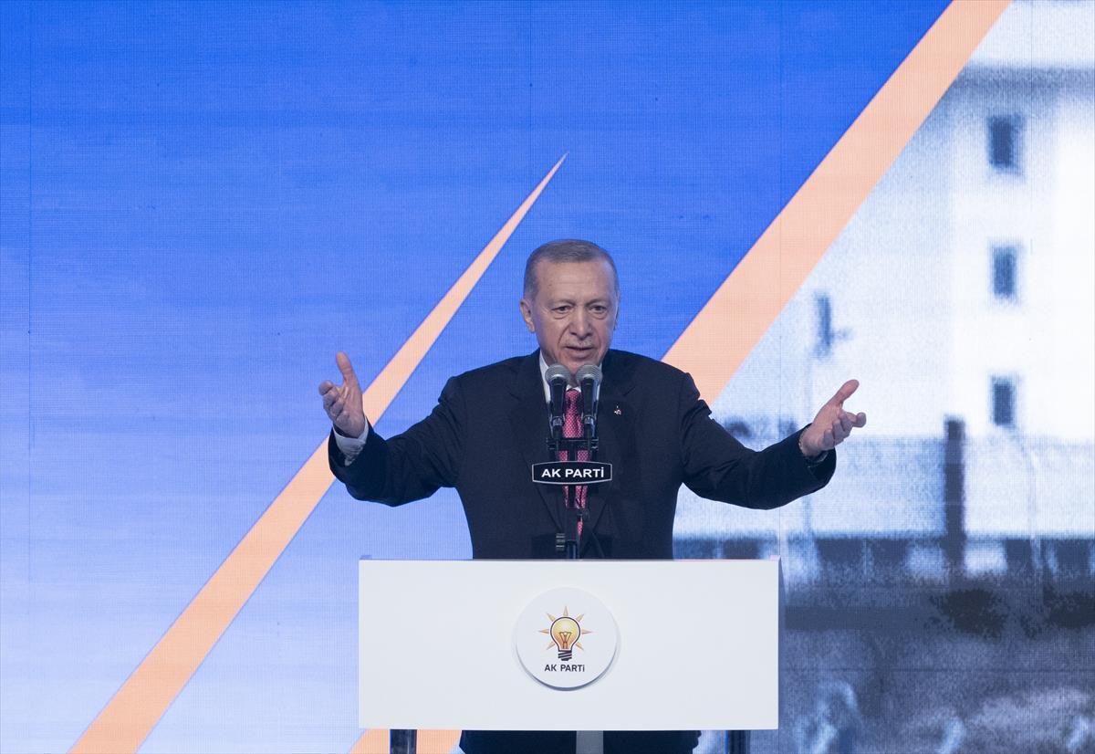 Cumhurbaşkanı Erdoğan bir bir sıraladı! İşte AK Parti seçim beyannamesinin en çok konuşulan 5 hususu