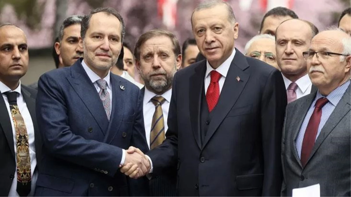 Erbakan'dan anket değerlendirmesi: Cumhurbaşkanı Erdoğan'ın büyük bir yükselişi var, seçimi birinci cinste kazanacaktır