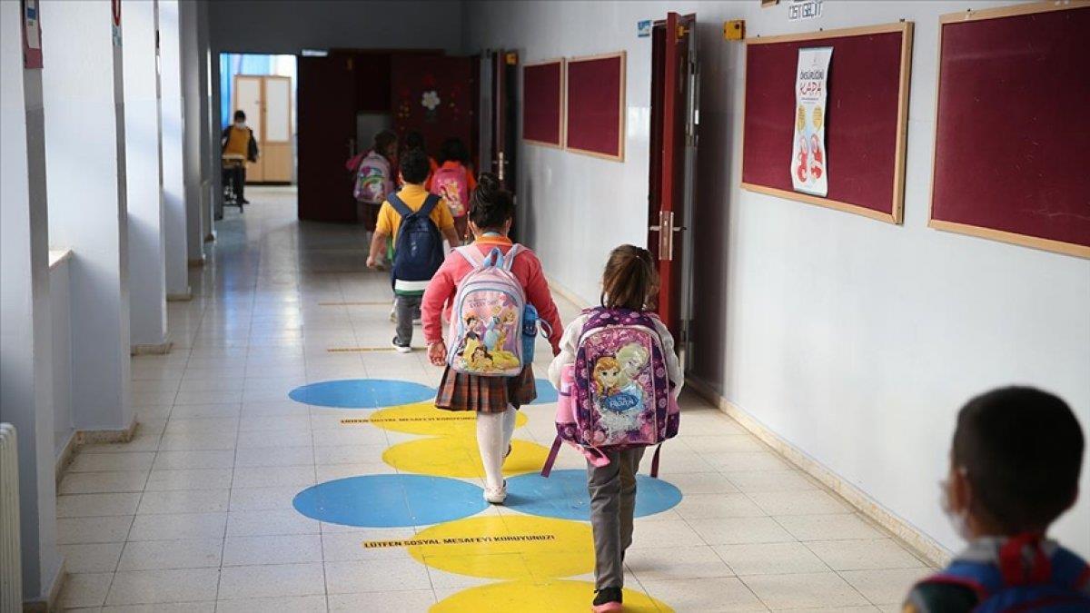 MEB açıkladı: 24 Nisan prestijiyle Hatay ve Adıyaman'daki tüm okullar açılacak