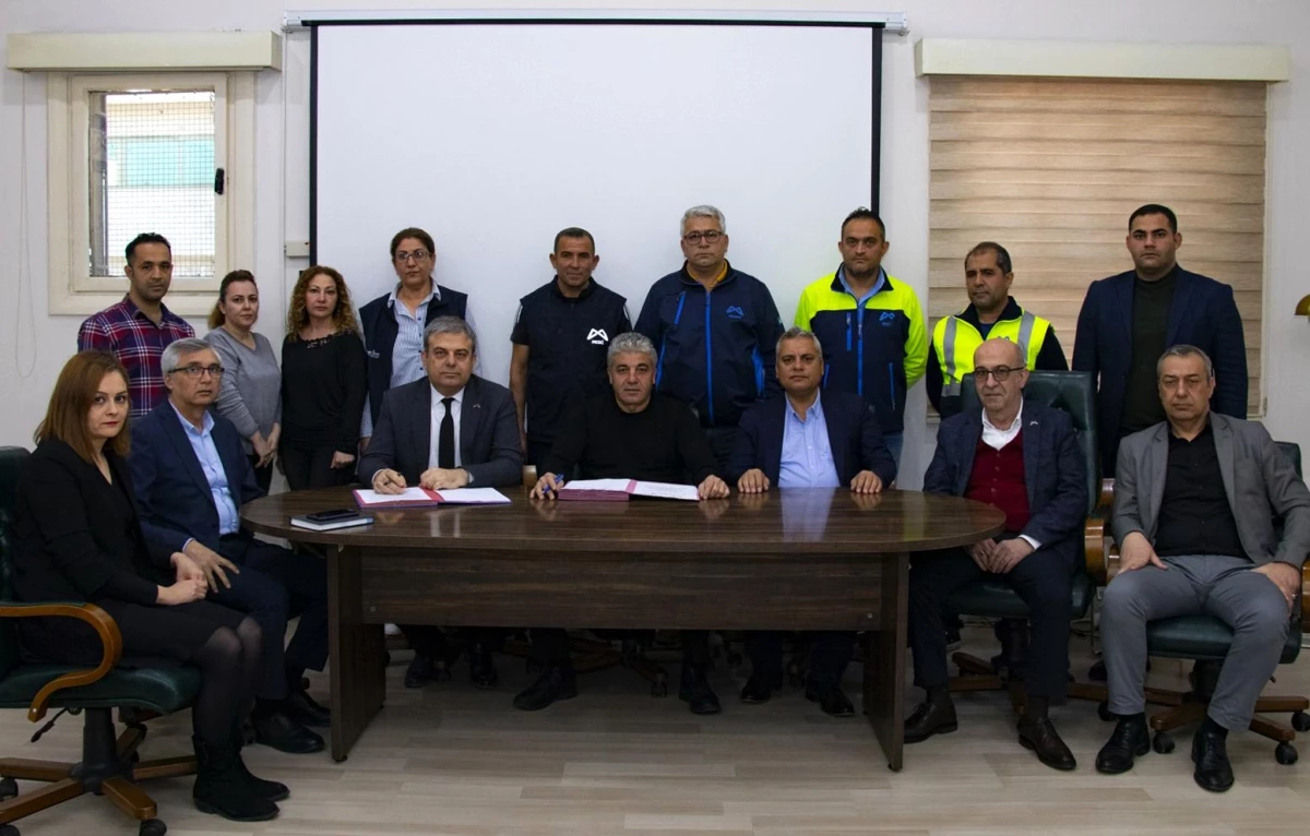 Mersin Büyükşehir Belediyesinde toplu iş kontratı sevinci