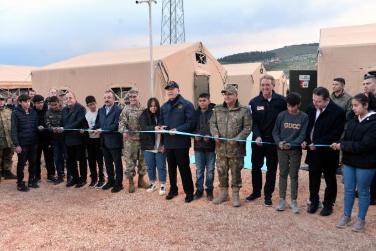 NATO'nun dayanağıyla Antakya'da çadır kenti açıldı