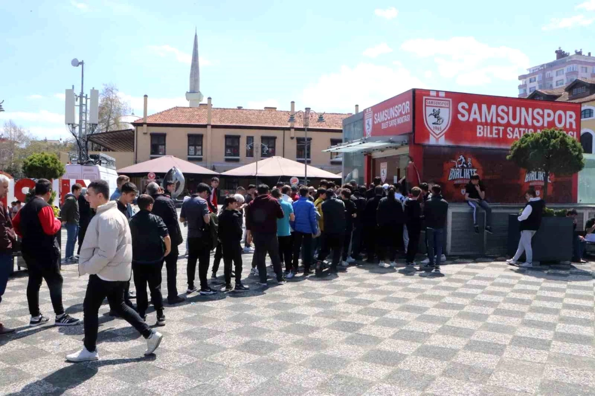 Samsunspor Ankara Keçiörengücü maçının biletleri 3 saatte tükendi