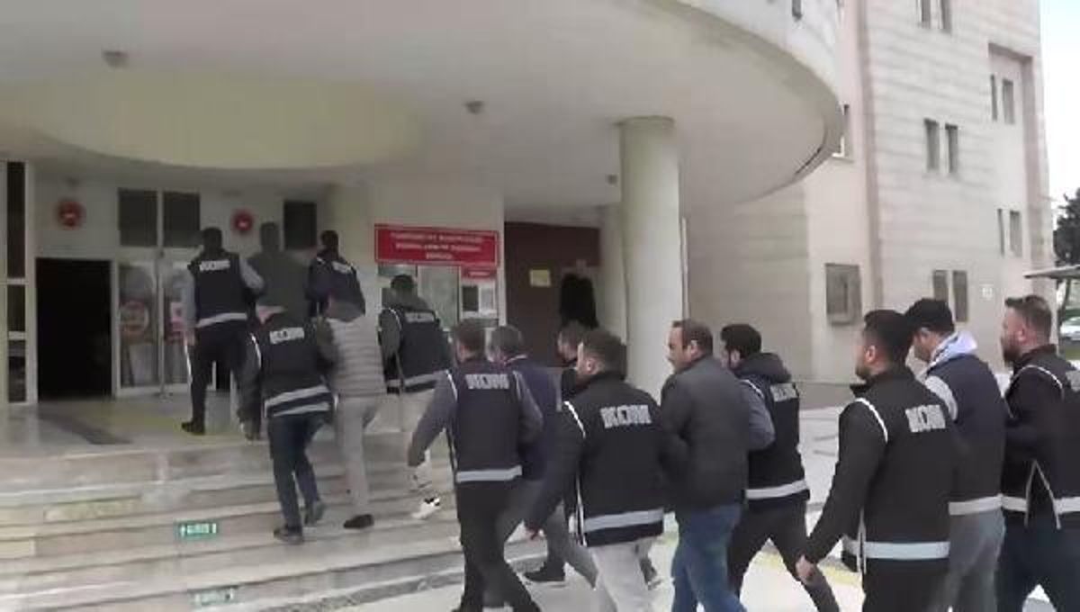 Şanlıurfa'da FETÖ/PDY operasyonu: 4 kuşkulu tutuklandı