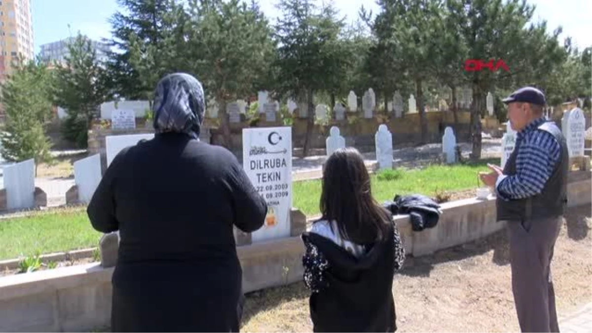 Ahmet Tuna ve Dilruba Tekin kardeşlerin ailesi, 14 yıl sonra mezarları başında anıldı