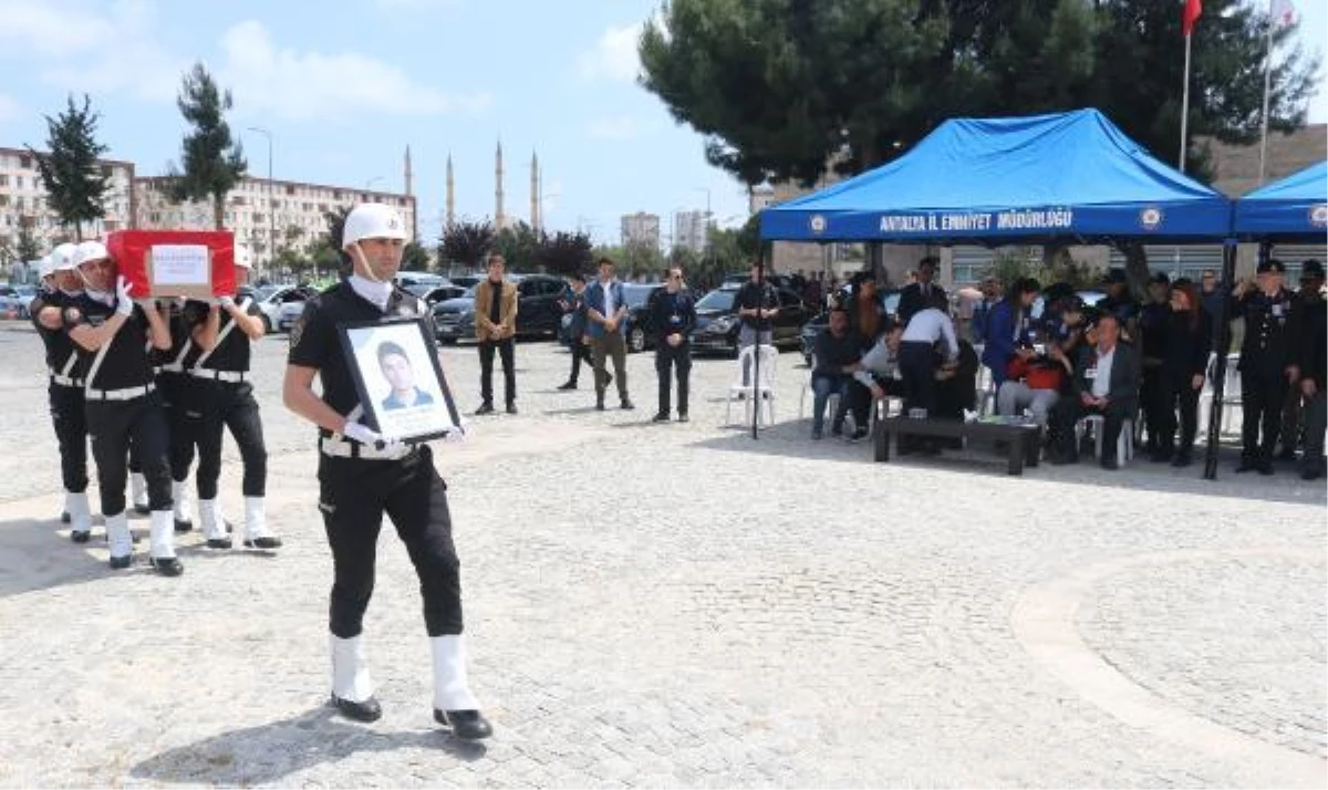 Antalya'da Polis Memuru Burak Taban Kâfi İçin Merasim Düzenlendi