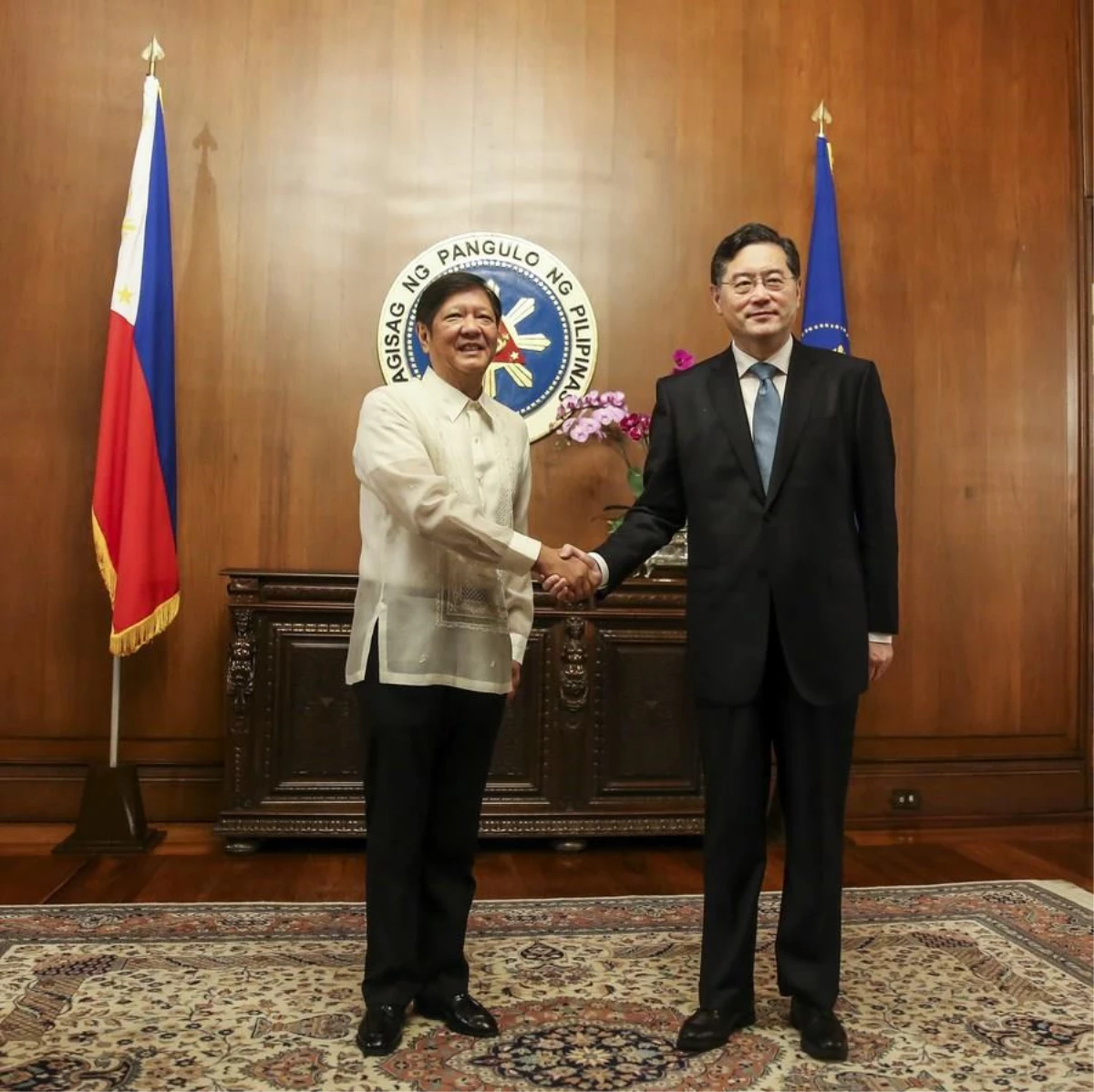 Çin ve Filipinler'den Dostluğu ve İşbirliğini İlerletme Kelamı