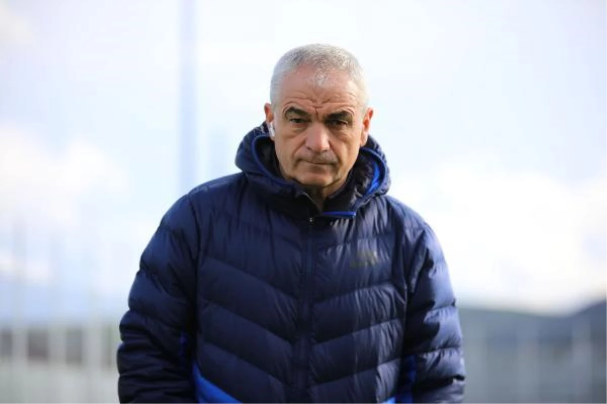 Demir Küme Sivasspor Teknik Yöneticisi İstek Çalımbay: Antalyaspor maçı bizim tek gayemiz