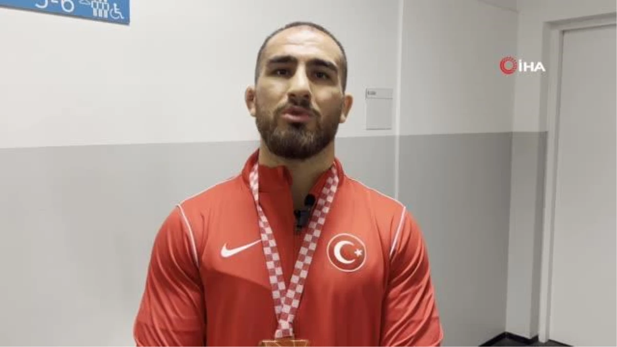 Feyzullah Aktürk, Avrupa Güreş Şampiyonasında ikinci sefer şampiyon oldu