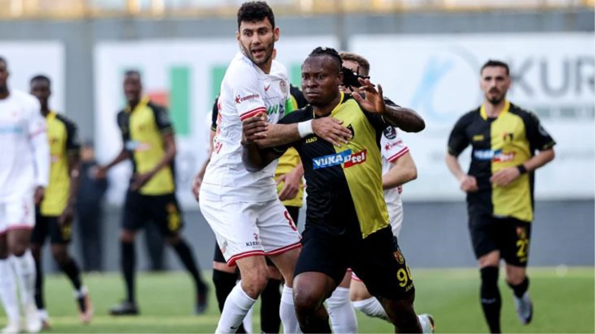 Gol düellosunda kazanan yok! İstanbulspor-Antalyaspor maçında puanlar bölüşüldü