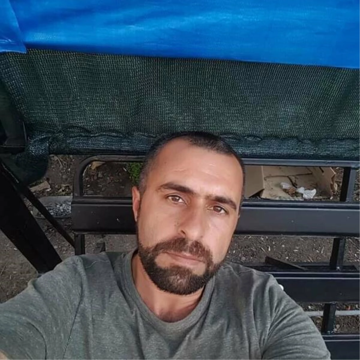 İzmir'de Baba Oğlu İşe Gitmek İçin Tartıştı, Baba Pompalı Tüfekle Oğlunu Öldürdü