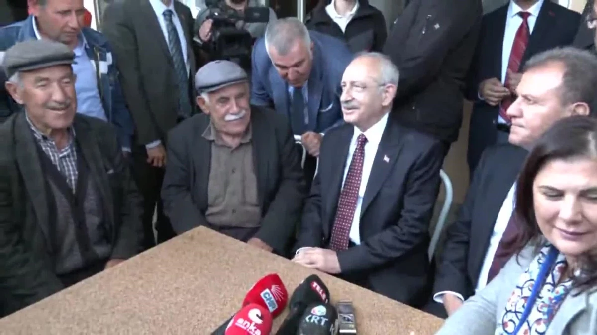 Kılıçdaroğlu Besni'de yurttaşlarla buluştu