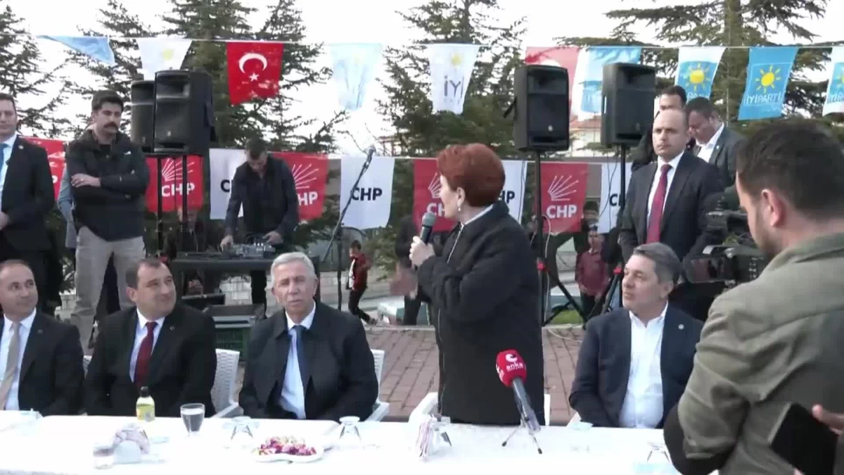ÂLÂ Parti Genel Lideri Meral Akşener Ankara Elmadağda Bayramlaştı