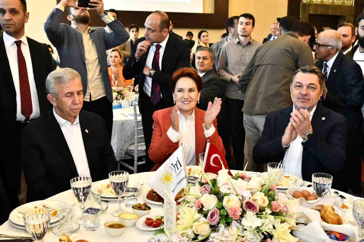 Meral Akşener: UYGUN Partinin iktidar olması için başbakan olmayı amaç seçtim